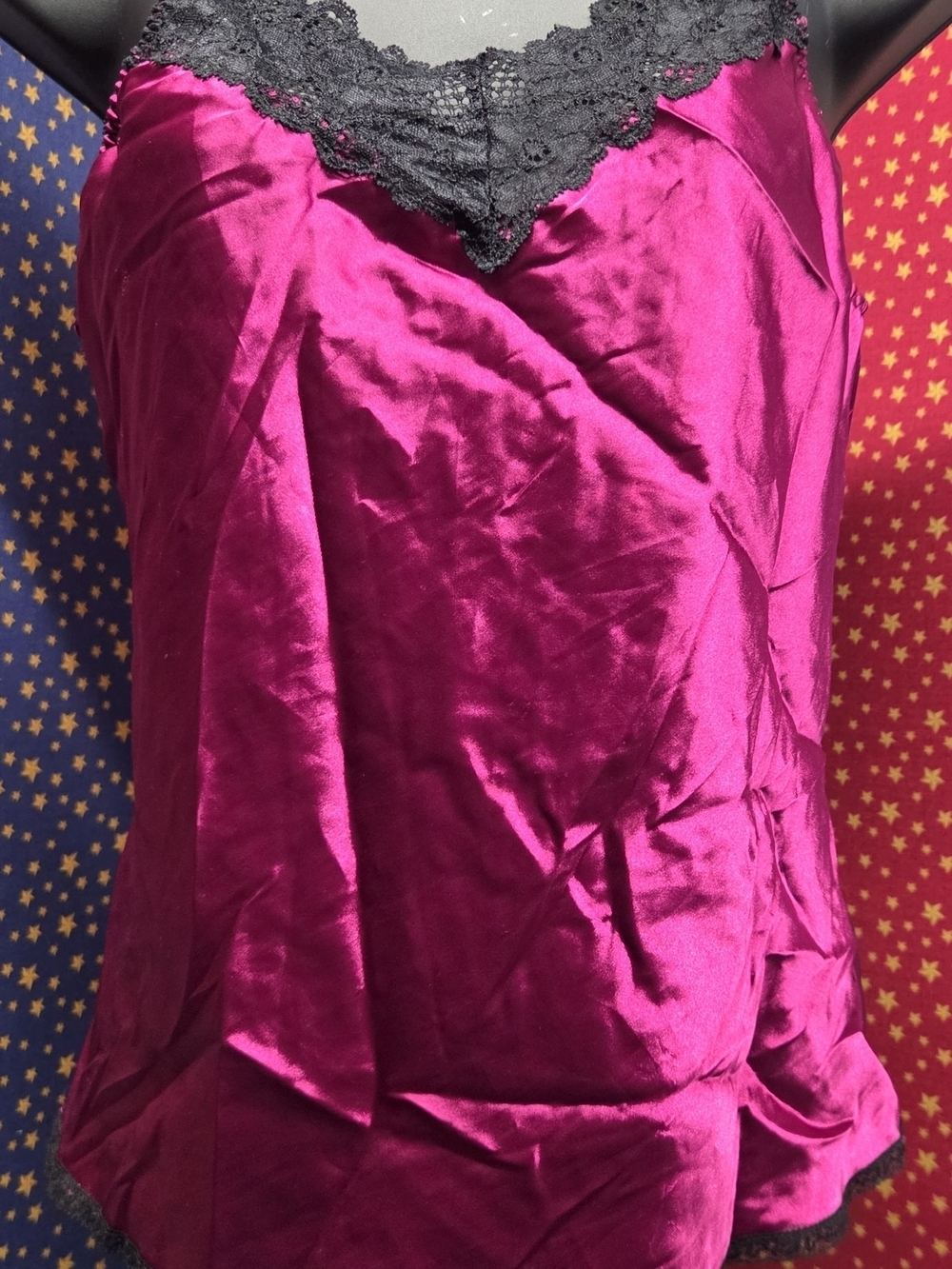 **Gilligan & O'Malley Magenta Satin Lace Trim Cami**